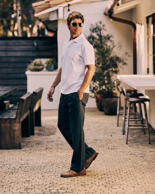 lifestyle image of Fino Pique Polo