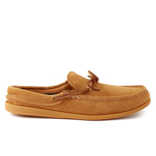 laydown image of Easymoc Moccasin
