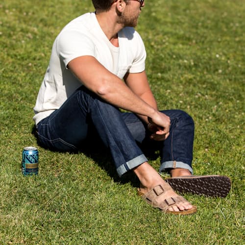 laydown image of Arizona Sandal