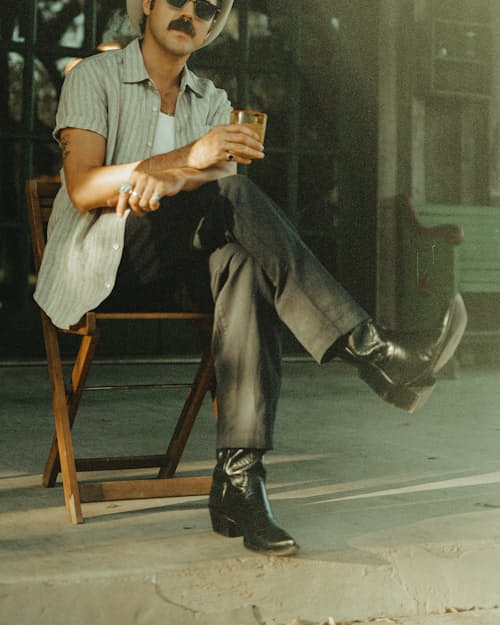 lifestyle image of Cotton Linen Chino - HB Straight
