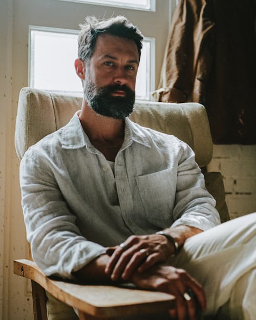 lifestyle image of Isles Linen Shirt
