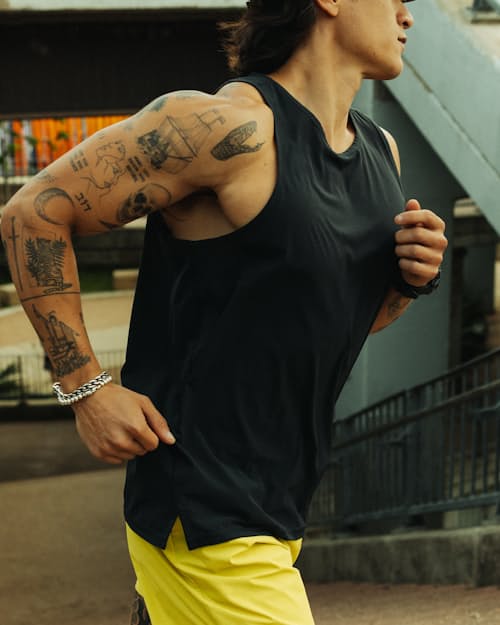 lifestyle image of Airweave Tank