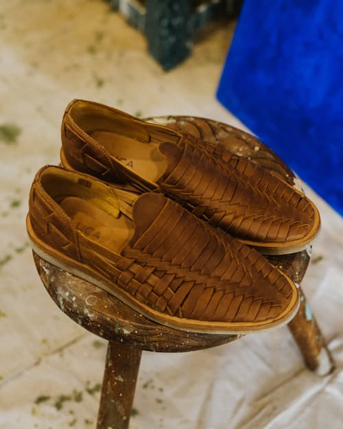 lifestyle image of Crepe Sole Huarache