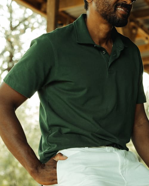 lifestyle image of Fino Pique Polo