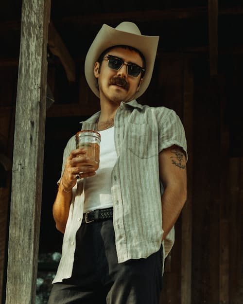 lifestyle image of Short Sleeve Isles Linen Shirt