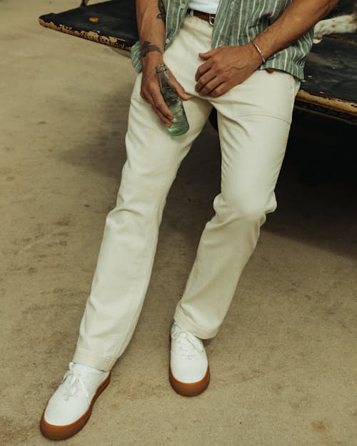lifestyle image of Cotton Linen Baker Pant