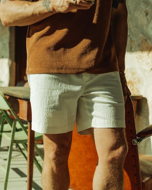 lifestyle image of Canoe Short - 7"