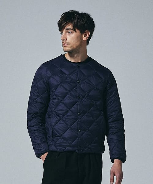 on model image of City Crewneck Down Jacket