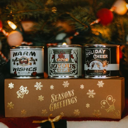 laydown image of Season Greetings Candle Gift Set