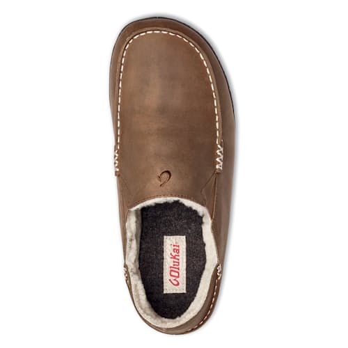 laydown image of Moloa Slipper