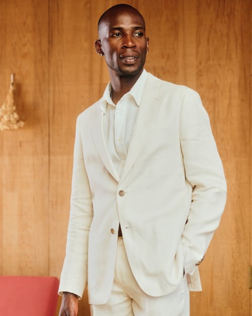 lifestyle image of The Stevens Linen Herringbone Blazer