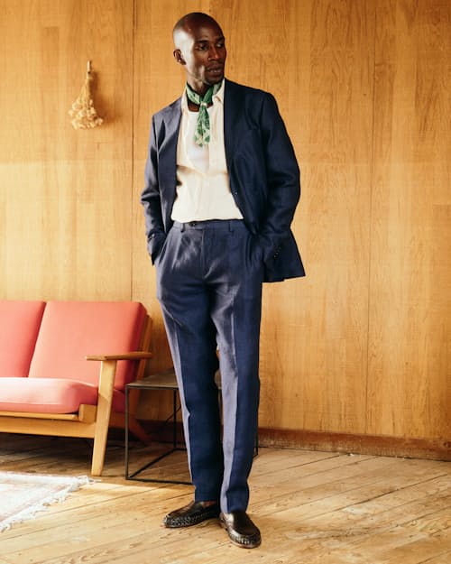 lifestyle image of The Stevens Linen Herringbone Trouser