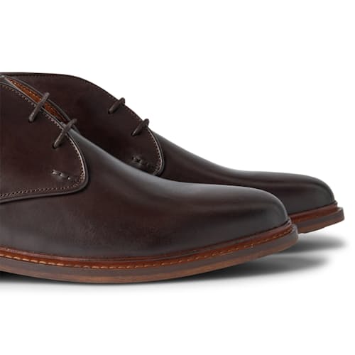 laydown image of Dalton Leather Chukka