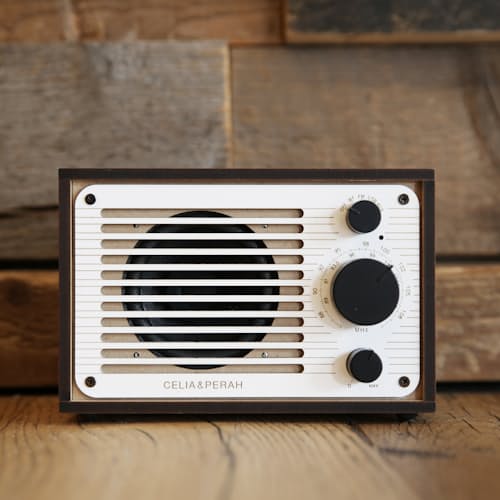 laydown image of DIY Bluetooth Classic Radio
