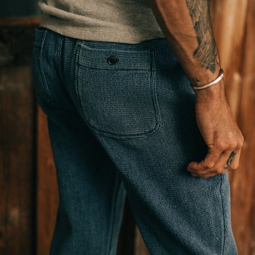 laydown image of The Apres Pant - Exclusive