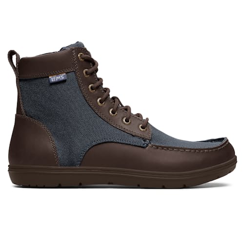 laydown image of Boulder Boot