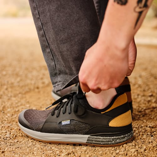 lifestyle image of Mesa Trail Sneaker