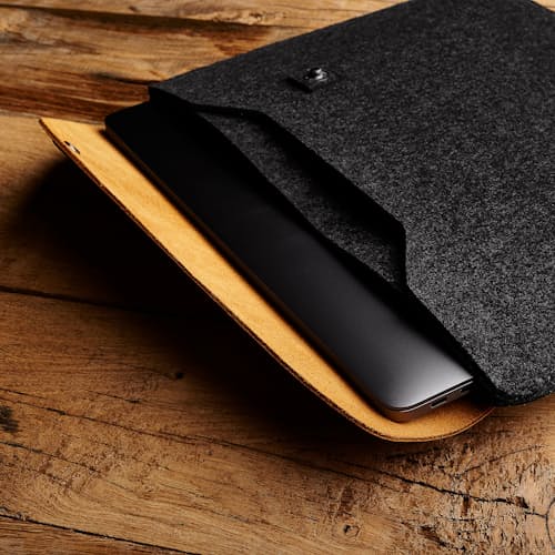 laydown image of 15" Macbook Sleeve