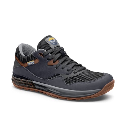 laydown image of Trailhead Sneaker