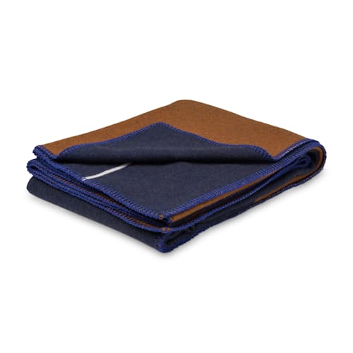 laydown image of Army Blanket