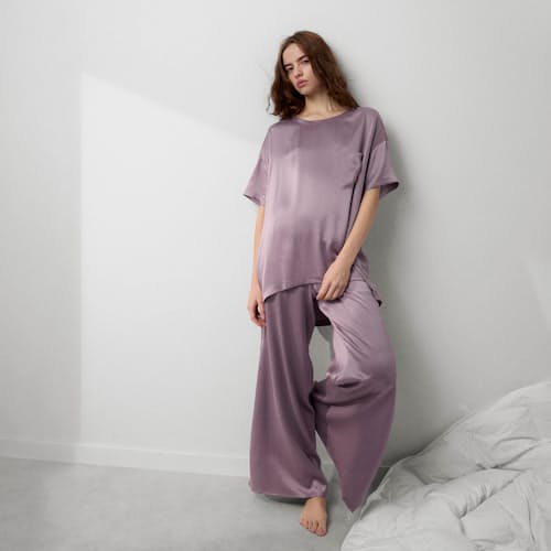 lifestyle image of Women's Washable Silk Tee Pant Set