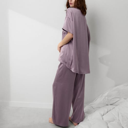 lifestyle image of Women's Washable Silk Tee Pant Set
