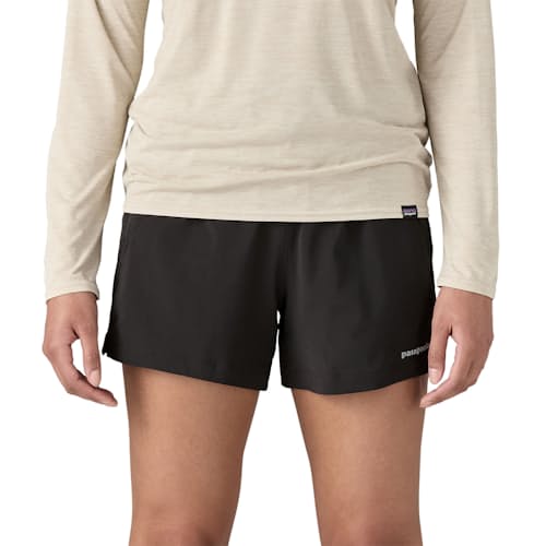 on model image of Women's Terrebonne Shorts