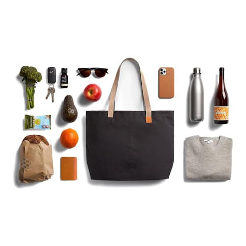 laydown image of Market Tote