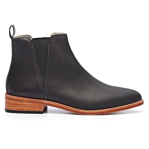 laydown image of Chelsea Boot - Women's