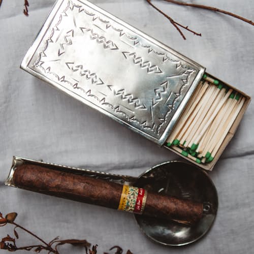laydown image of Thunderbird Cigar Ashtray