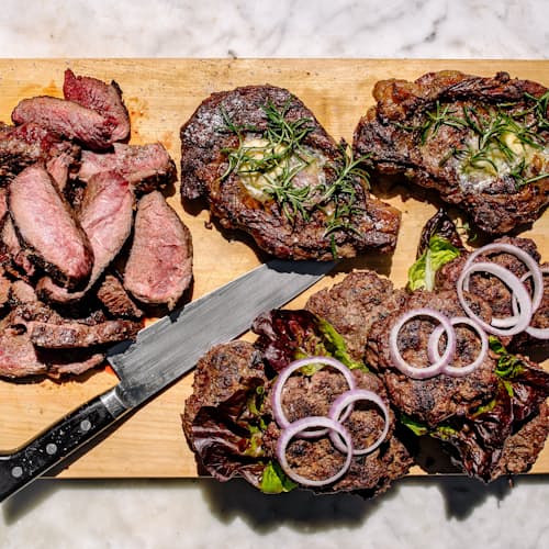 laydown image of Steaks & Burger Bundles - Exclusive