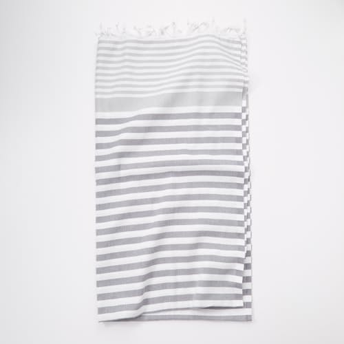 lifestyle image of Capri Turkish Towel