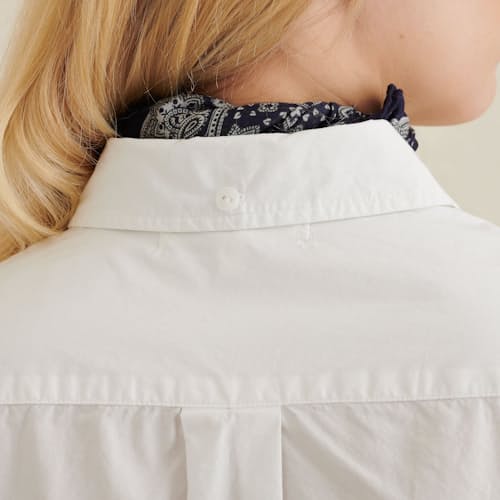 laydown image of Women's Georgie Pocket Shirt
