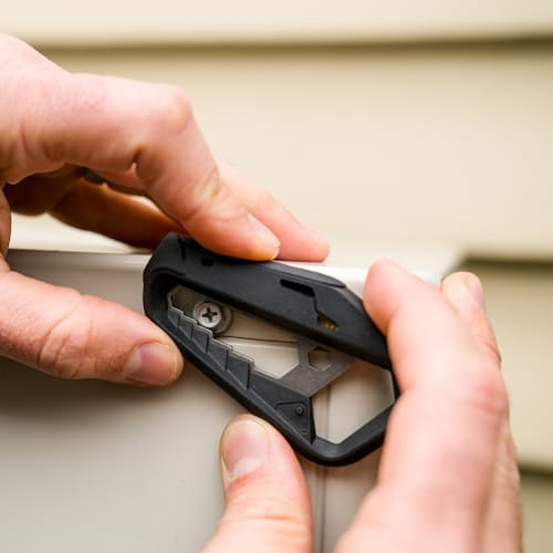 laydown image of M.100 - 17-in-1 Multi-Tool
