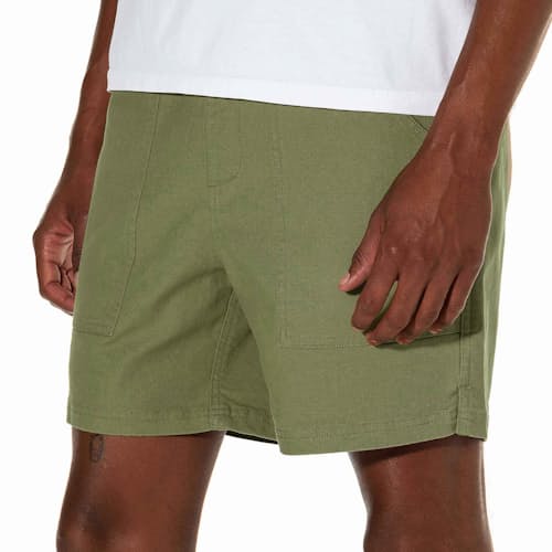 laydown image of Trails Short - 6.5"