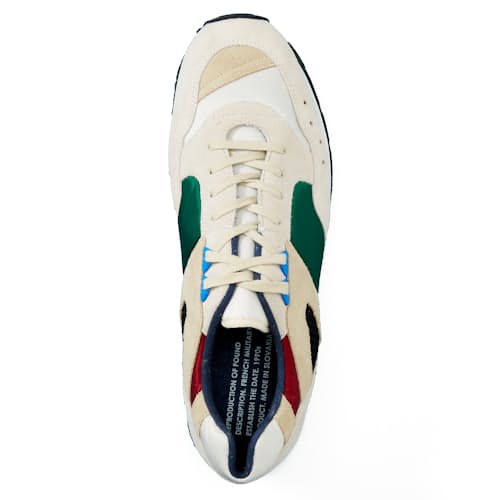 laydown image of French Military Trainer