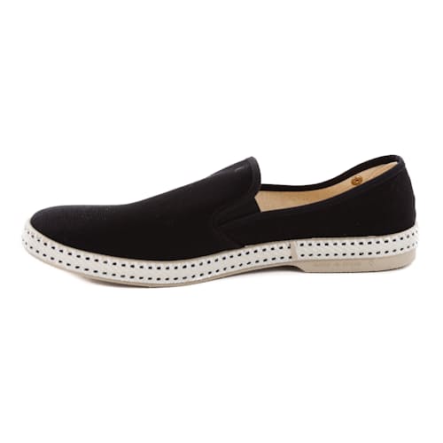 laydown image of Classic Slip-on