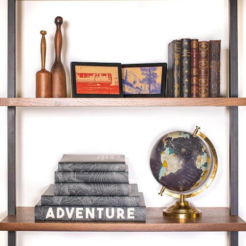 laydown image of Adventure Set - Exclusive