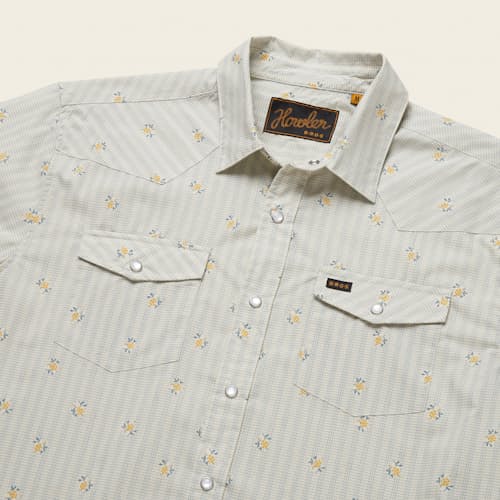 laydown detail image of H Bar B Short Sleeve Snapshirt