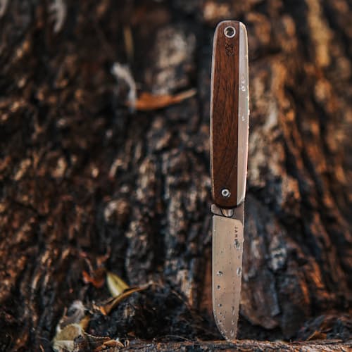 laydown image of The County Knife - Straight