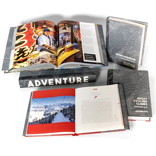 laydown image of Adventure Set - Exclusive