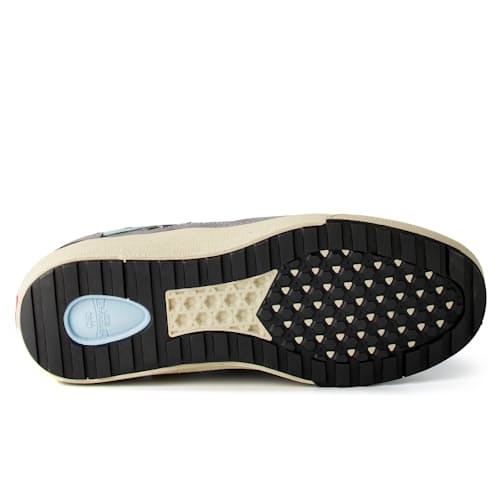 laydown image of Ultrarange 3D