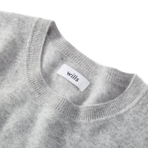 laydown image of Women's Brushed Cashmere Cropped Sweater