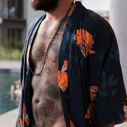laydown image of Garibaldi Robe