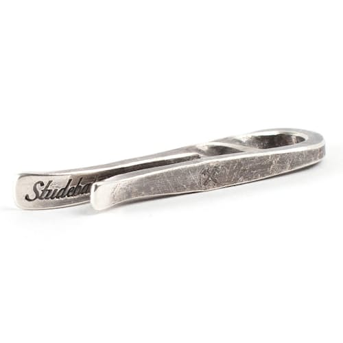 laydown image of Twisted Tie Bar