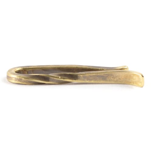 laydown image of Twisted Tie Bar