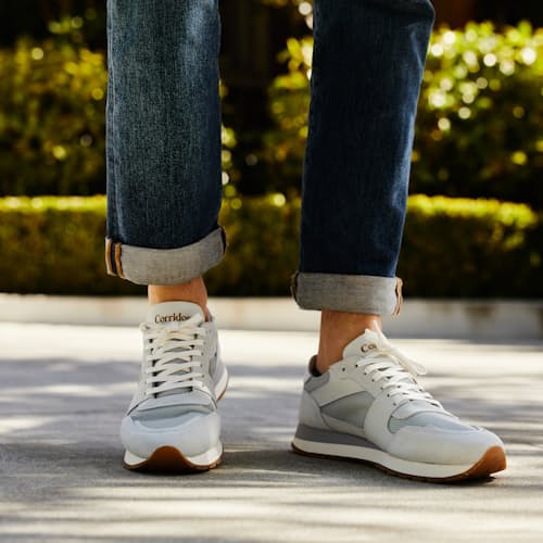 laydown image of Recess Runner