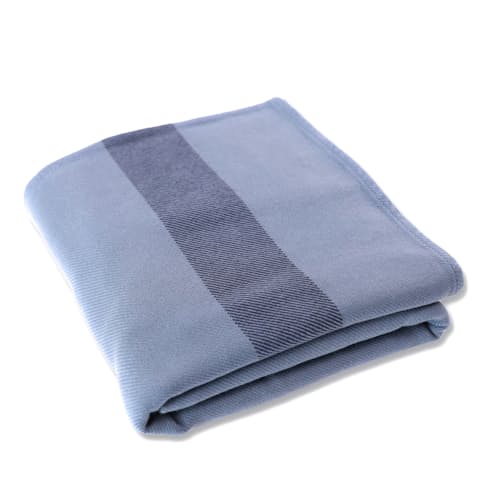 laydown image of Keepsake Throw
