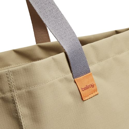 laydown image of Market Tote
