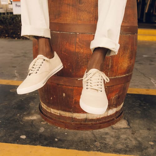 laydown image of 08/63 Hermosa Plimsoll - Standard